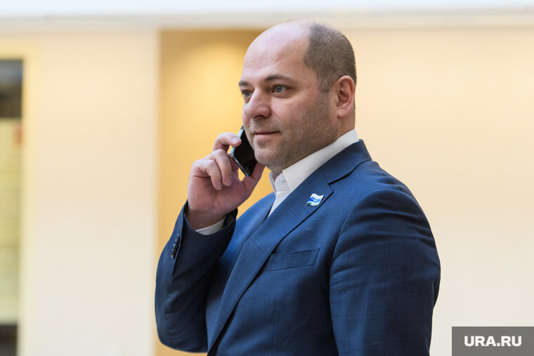    Сам Илья Гаффнер говорит о планах выдвинуться на выборы в думу Екатеринбурга
