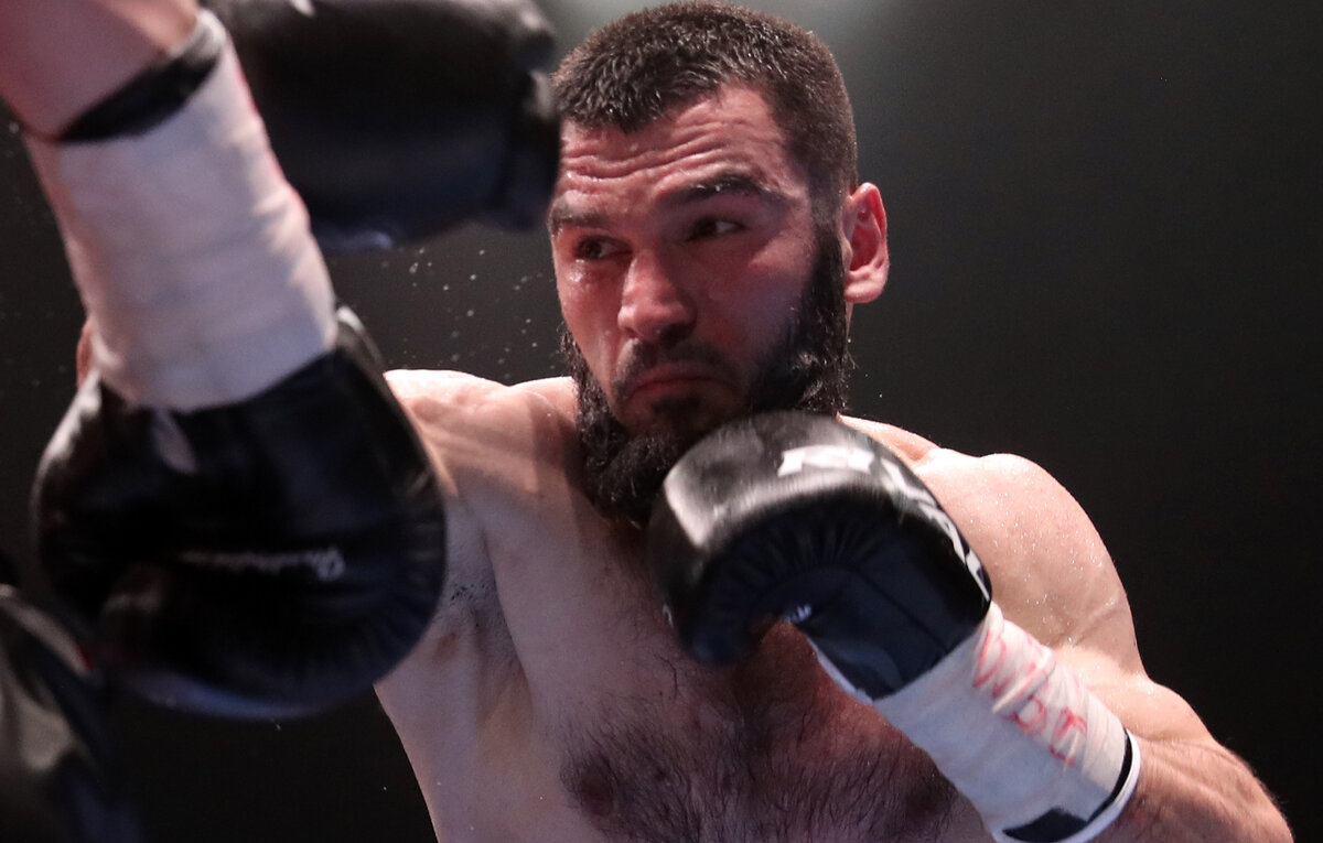    Артур Бетербиев  Валерий Шарифулин/ТАСС