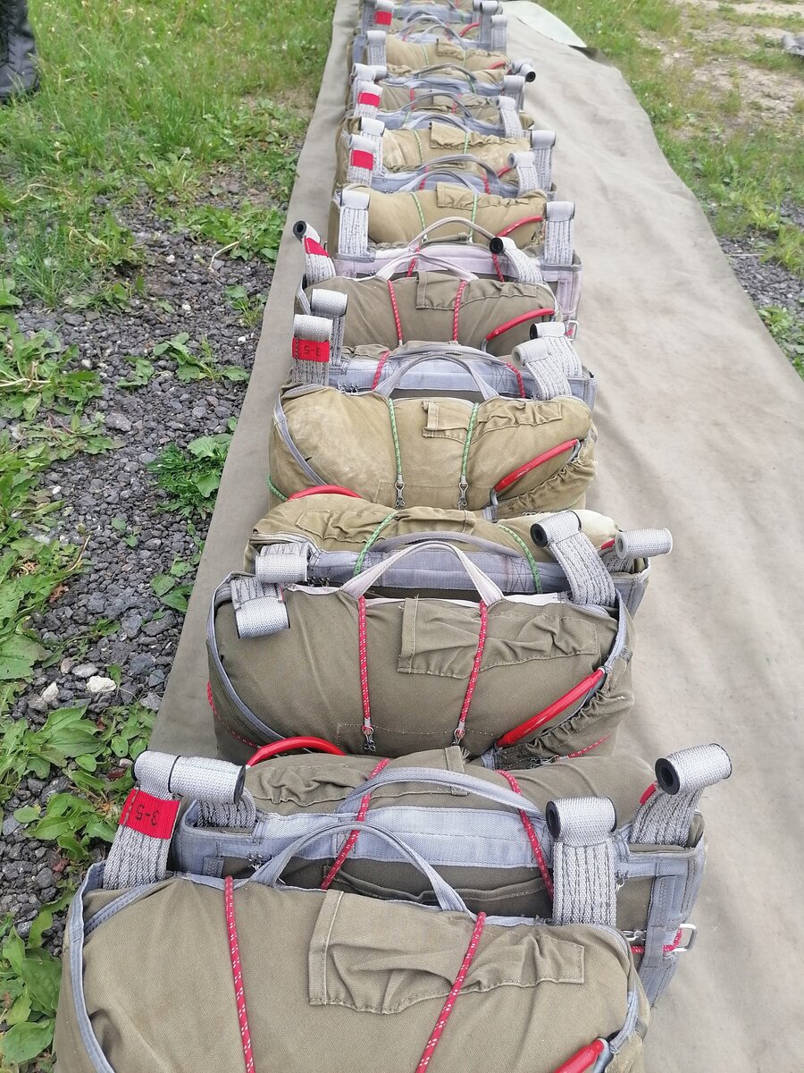 Запасные парашюты З-5