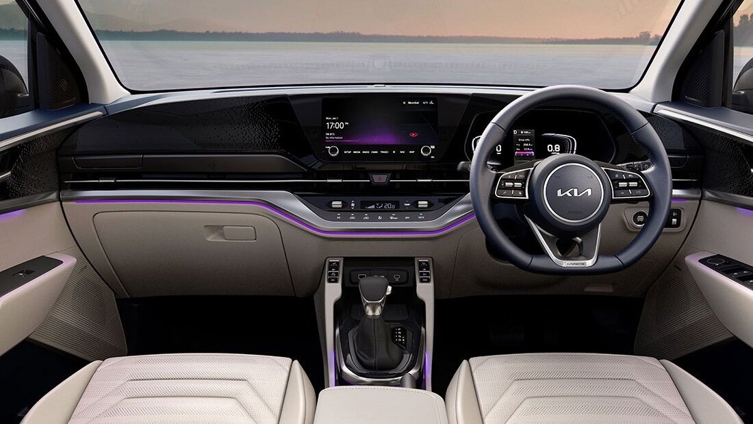 Салон KIA Carens