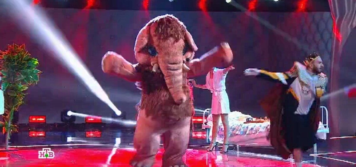 Мамонтёнок в шоу "Маска"