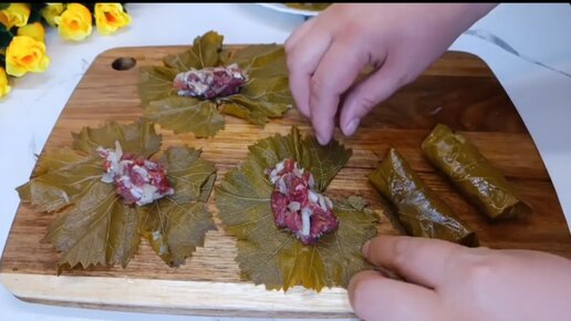 Голубцы в виноградных листьях, пошаговый рецепт на ккал, фото, ингредиенты - mizuko