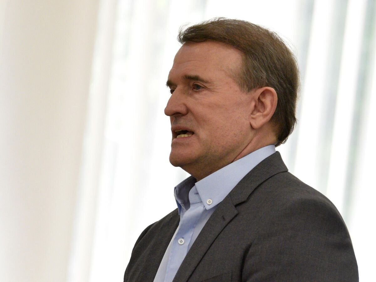    Глава политсовета украинской партии "Оппозиционная платформа – За жизнь" Виктор Медведчук в Киевском апелляционном суде© РИА Новости / Стрингер