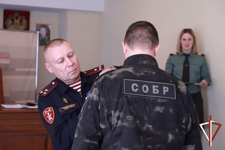    Росгвардейцам-участникам СВО вручили награды