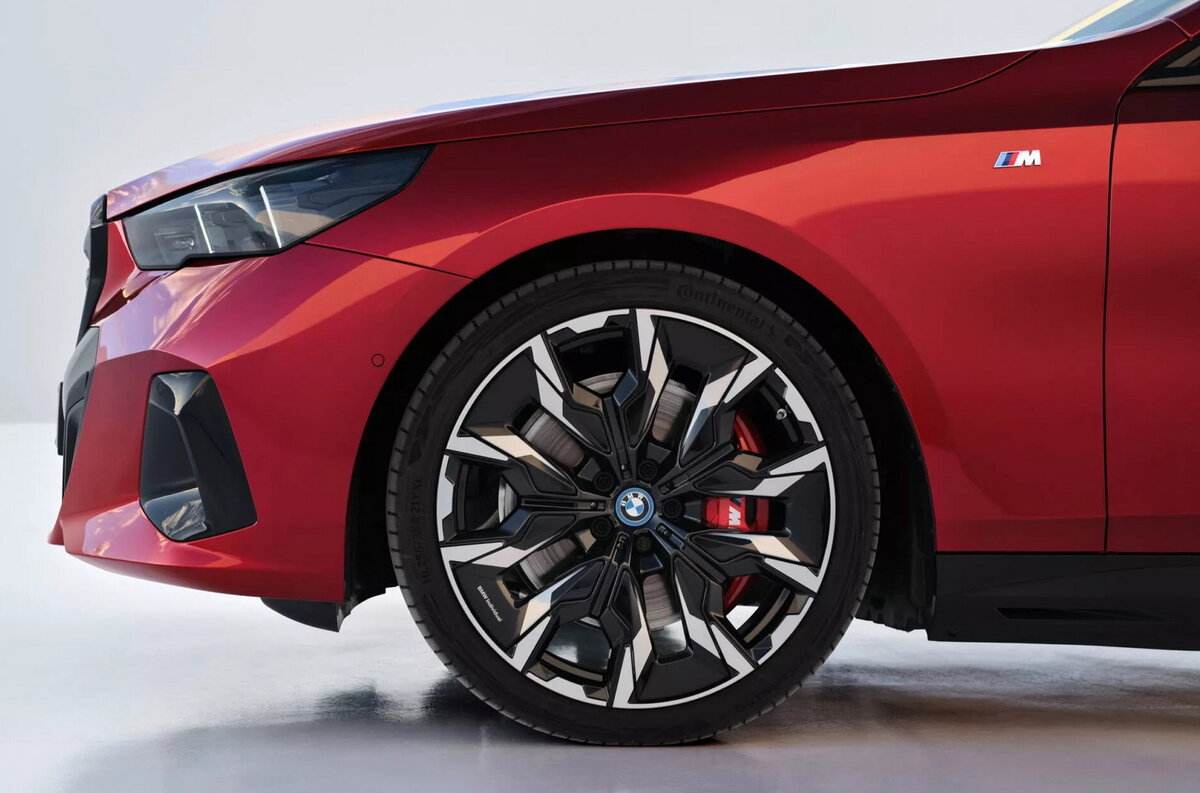    Фото: BMW