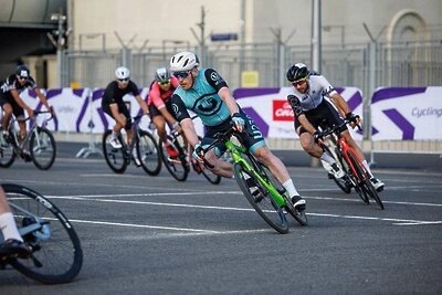    Любительская шоссейная велогонка Cyclingrace Столица ©