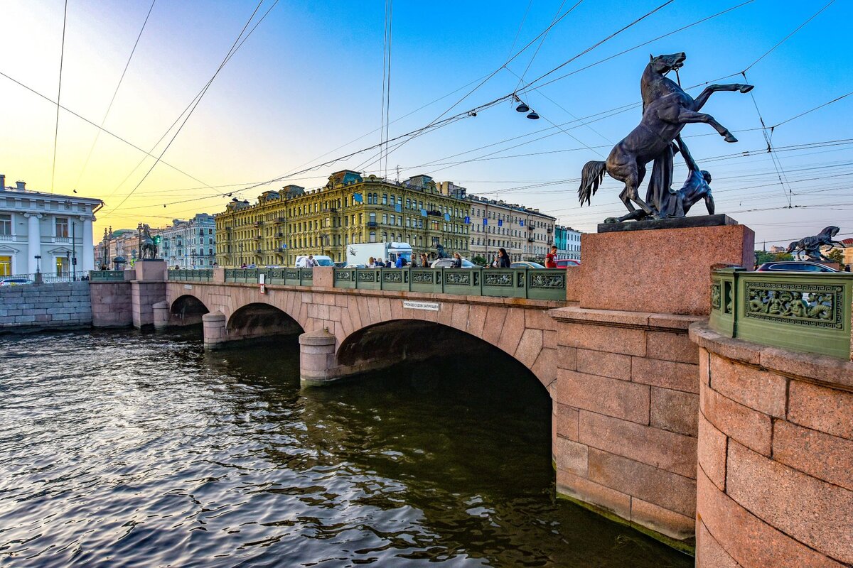 Аничков мост в Санкт-Петербурге