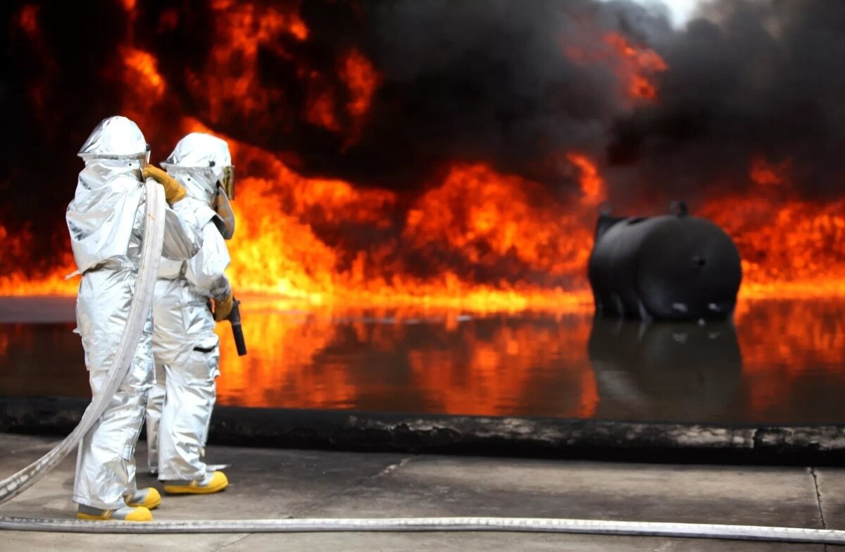 Почему одни вещества горят, а другие - нет?