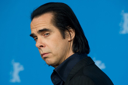 Ник Кейв — австралийский рок-музыкант, поэт, писатель. Лидер групп "Nick Cave and the Bad Seeds", "Grinderman", "The Birthday Party", "Boys Next Door".