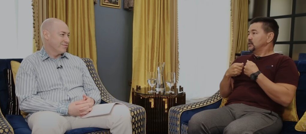 момент из интервью с Маргуланом Сейсембаевым. Интервью с канала "в гостях у  Гордона"