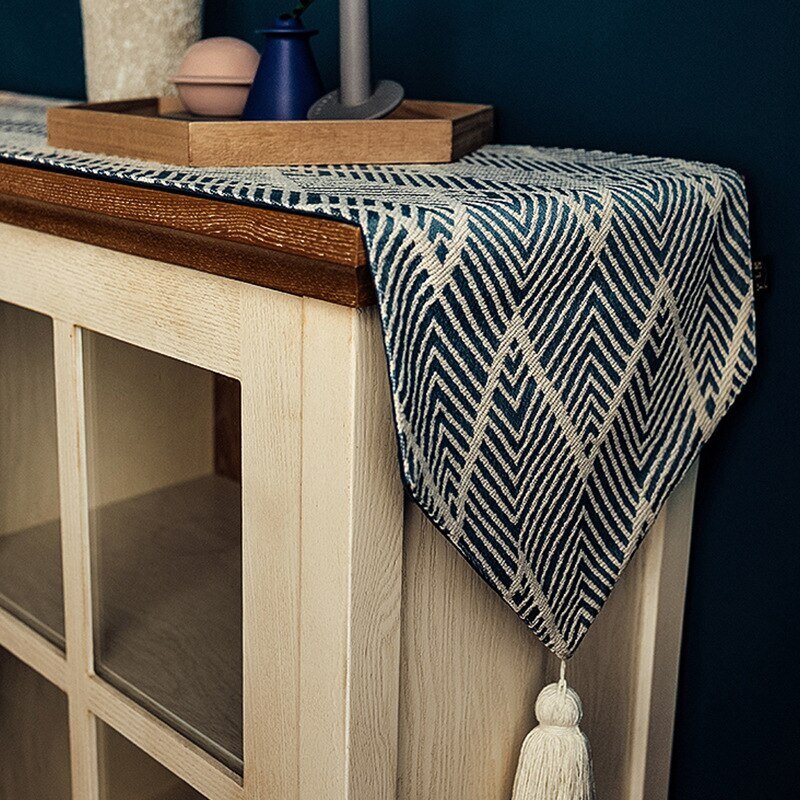 Дорожка на стол макраме