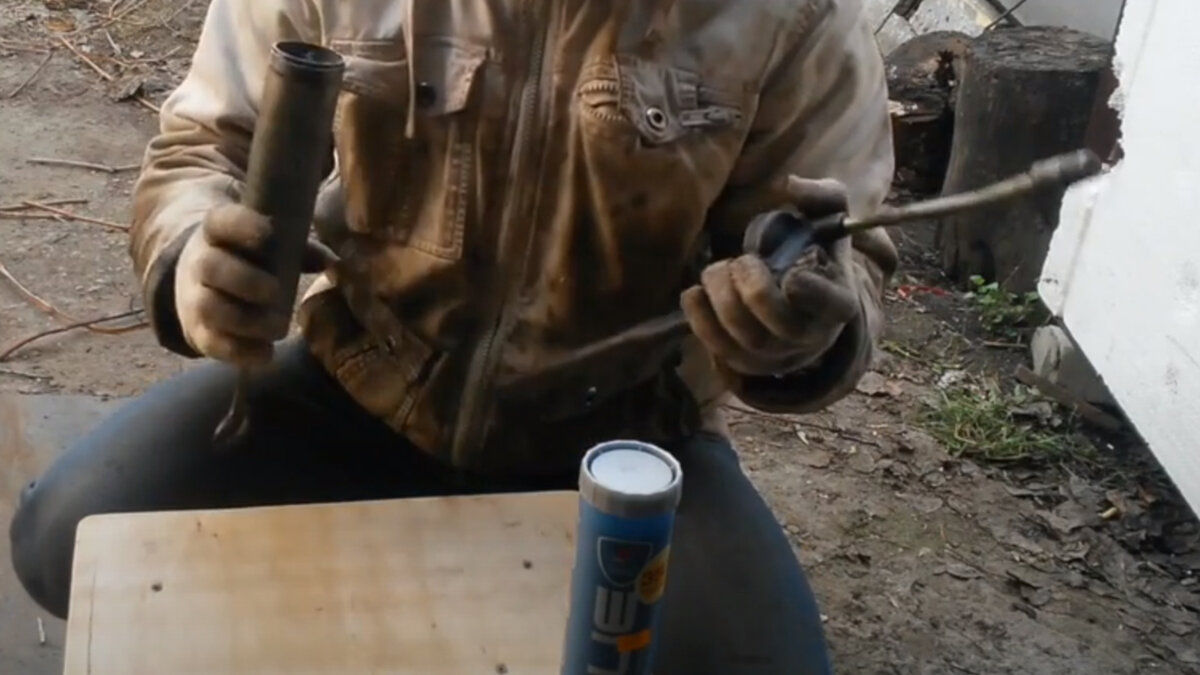 Открываем сам шприц