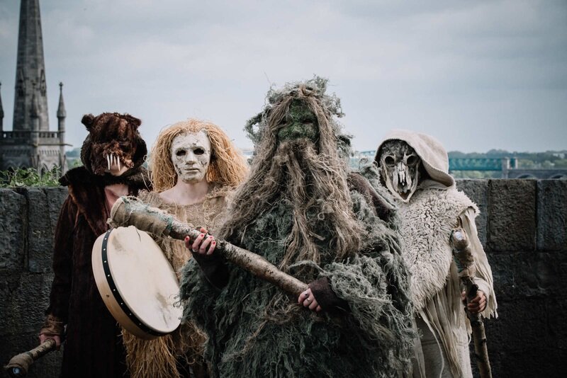 The Púca festival в Ирландии воссоздает дух древнекельтского Самайна. Фото: Майлз Шелли.
