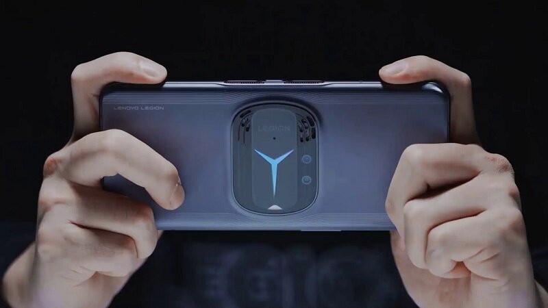 В полку игровых смартфонов пополнение