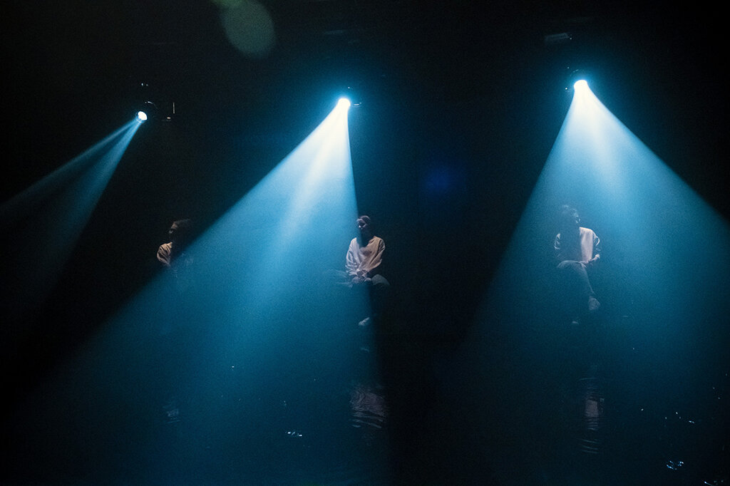 Постановка «Плотник» режиссёров Ангелины Миграновой и Родиона Сабирова. Фотография Валентина Копалова 