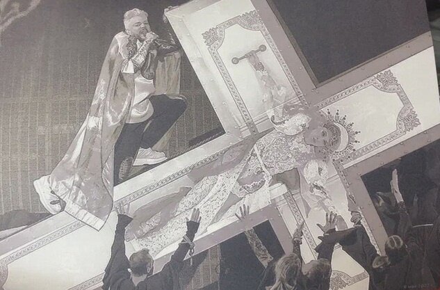 ФОТО: СКРИНШОТ С ВИДЕО КОНЦЕРТА. КП-РОСТОВ-НА-ДОНУ.