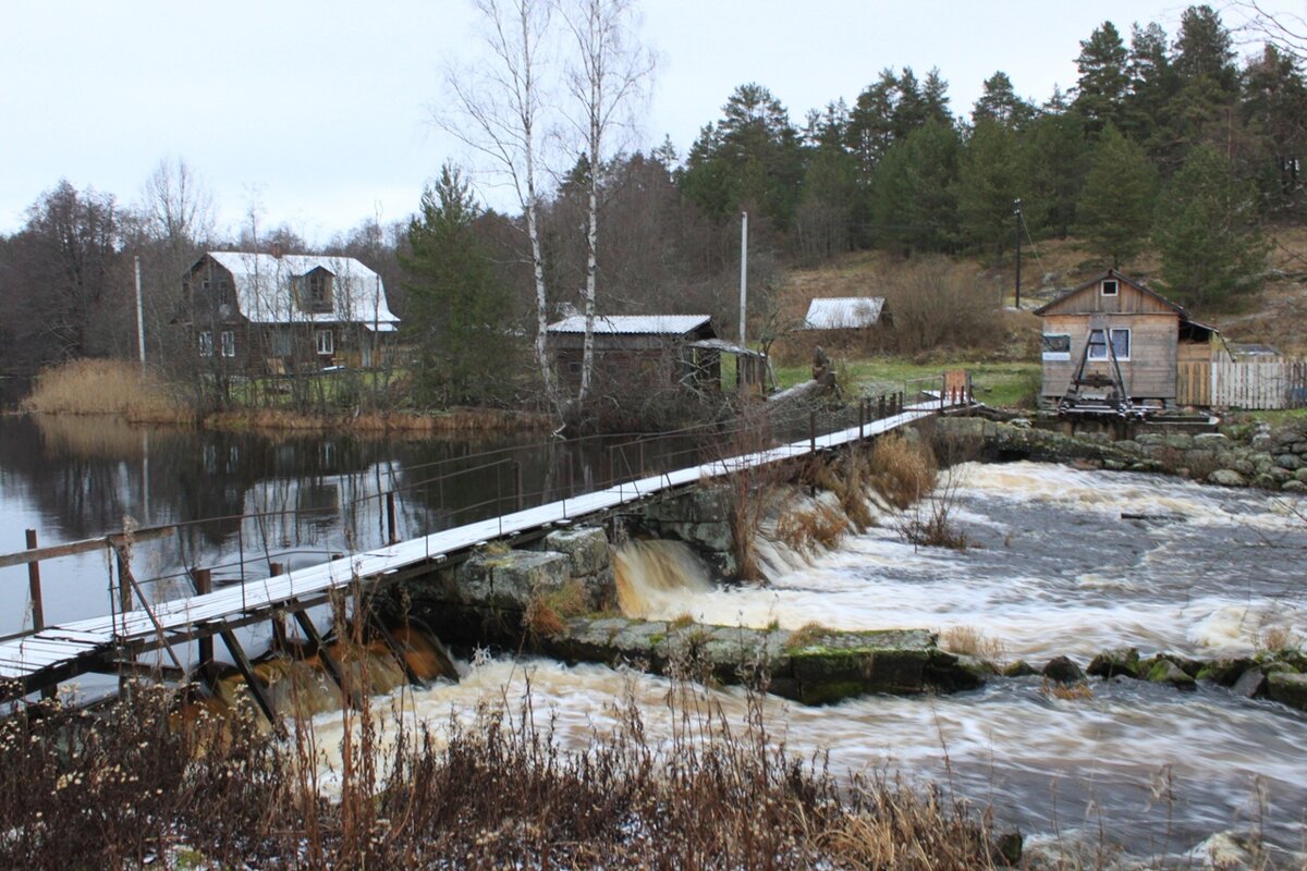 60.946111, 29.697778