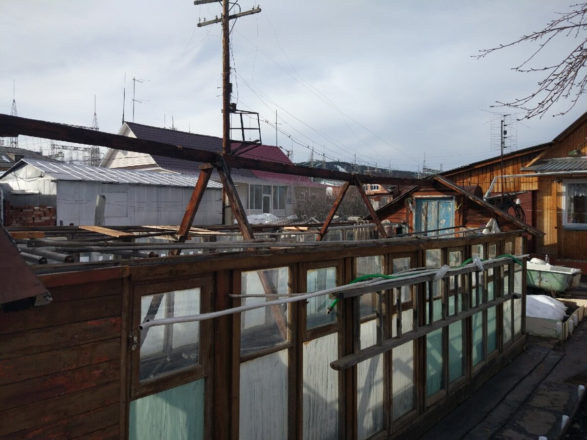 А так уже в полуразрушенном виде