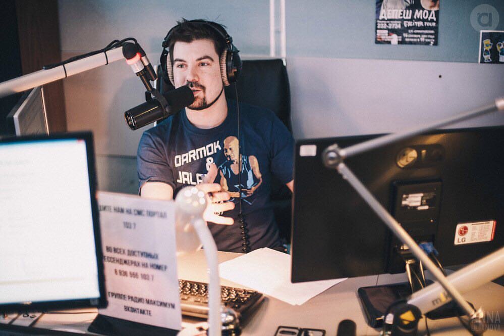 Адам Джеймс, ursa-tm.ru