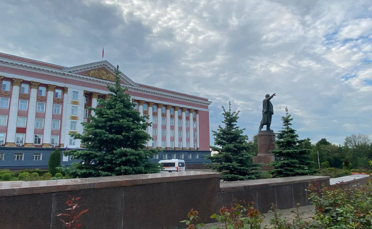    Комитет по имуществу Курской области обжалует решение УФАС о незаконности передачи земельных участков