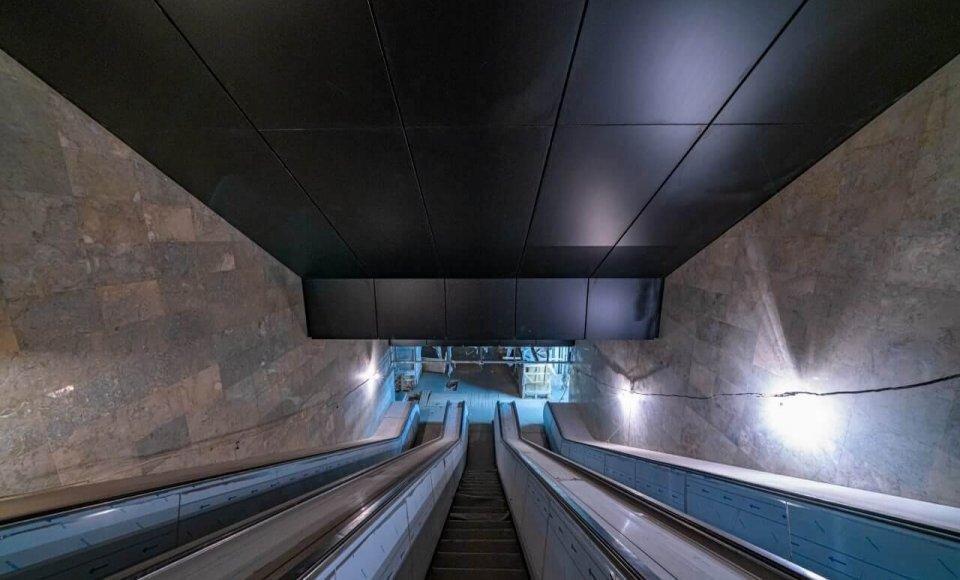 Эскалаторы смонтированы на станции "Сокольники" БКЛ метро в Москве