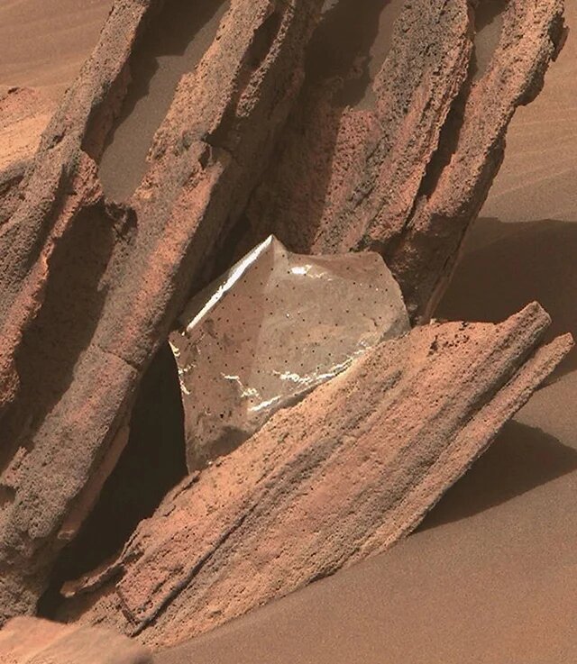 scale_1200