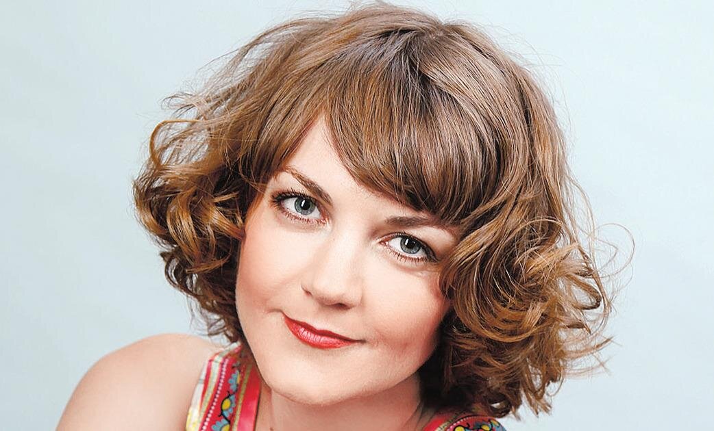 Анна Уколова