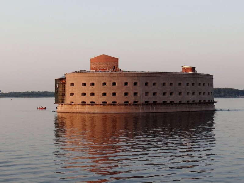 Форт "Александр" в первозданных цветах