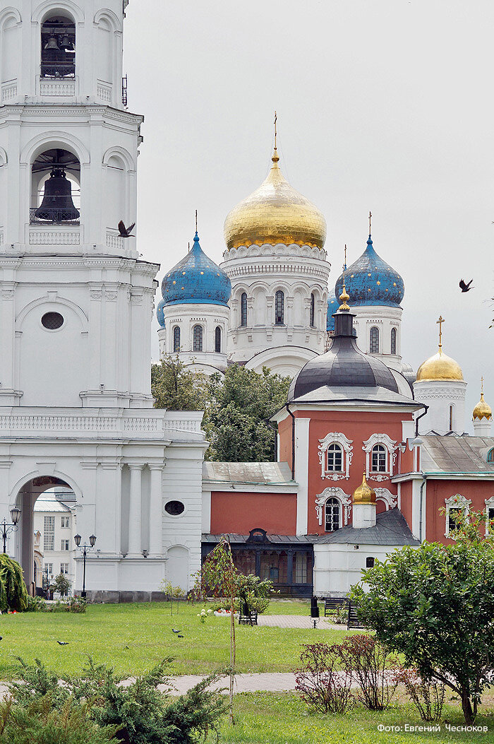 Новоспасский монастырь красивые фото. 24. Лавру 24. Раифский монастырь фото до революции. Лавру 24.