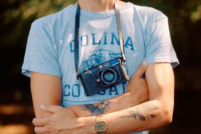    leica-camera.com