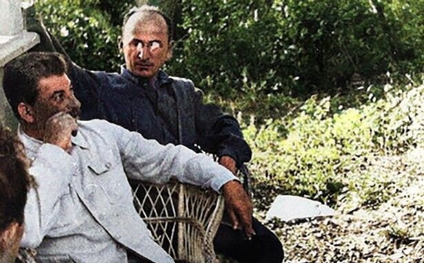 Берия и Сталин. https://www.trendsmap.com/twitter/tweet/1494949974911684611