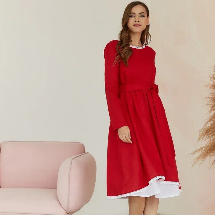 Аксессуары, которые всегда в тренде undefined[Мода moda]</strong>«></p><ol><li><em>Солнцезащитные очки</em> – не только защищают глаза от солнечных лучей, но и придают образу загадочности и шика.</li><li><em>Шерстяной шарф</em> – отличный способ сохранить тепло в холодное время года и придать образу дополнительную текстуру.</li><li><em>Сумка-шоппер</em> – универсальный аксессуар, в котором поместится все необходимое и который подходит для любого случая.</li><li><em>Классическое перчатки</em> – элегантный аксессуар, который добавляет изысканности и помогает защитить руки от холода.</li><li><em>Блестящие серьги</em> – маленькое украшение, которое может сделать большую разницу в образе и привлечь внимание к лицу.</li><li><em>Кепка</em> – стильный аксессуар, который не только защищает от солнца, но и придает образу непринужденность и легкость.</li><li><em>Часы</em> – вечный символ роскоши и статуса, который всегда будет актуален.</li><li><em>Кожаный ремень</em> – функциональный и стильный аксессуар, который подходит к любому наряду.</li><li><em>Зонт</em> – не только защитит от дождя, но и станет стильным дополнением к образу.</li><li><em>Брошь</em> – оригинальное украшение, которое можно прикрепить к одежде, сумке или шляпе и создать уникальный образ.</li></ol><p>Выбирайте аксессуары, которые подходят вам по душе и улучшают ваш стиль. С аксессуарами, которые всегда в тренде, вы всегда будете выглядеть стильно и модно, независимо от возраста.</p><h3>Кожаная сумка</h3><p>Кожа высокого качества обеспечивает долговечность и надежность сумки, что особенно полезно при ежедневном использовании. Она не только защищает ваши вещи от повреждений и утрата, но и придает вашему образу элегантность и солидность.</p><p>Кожаная сумка может быть универсальной и подходить для любого случая — будь то деловая встреча, прогулка по городу или выход в свет. Благодаря своему классическому дизайну, она всегда будет актуальной и модной.</p><p>Кожа также обладает способностью стареть красиво, поэтому с годами она только приобретает очарование и уникальность. Кожаная сумка станет неотъемлемой частью вашего стиля и сможет выразить вашу индивидуальность и характер.</p><p>Кожаные сумки могут иметь различные формы и размеры, что позволит найти подходящую модель для каждого человека. Они также обычно имеют множество отделений и карманов, что обеспечивает удобство и функциональность.</p><p>Не зависимо от возраста, кожаная сумка всегда будет считаться хорошим вложением в ваш стиль и имидж. Она сможет дополнить любой образ и подчеркнуть вашу индивидуальность. Это аксессуар, который навсегда останется в моде.</p><h3>Солнцезащитные очки</h3><p>Носить солнцезащитные очки особенно важно в юном возрасте, когда глаза еще очень уязвимы к солнечному свету. Очки с защитой от УФ-излучения помогут предотвратить развитие ранних признаков старения кожи вокруг глаз и предотвратят возникновение проблем со зрением в будущем.</p><div style=