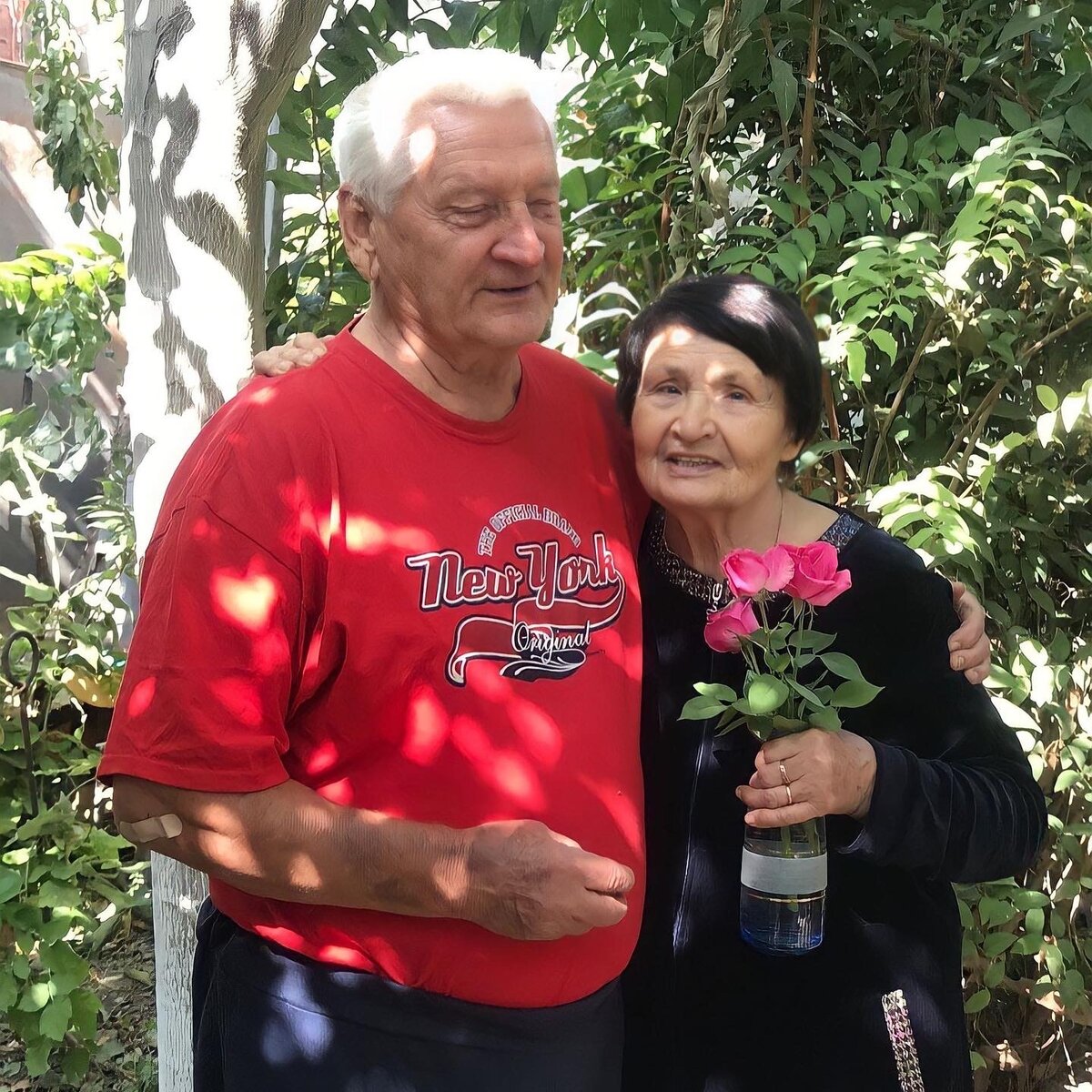 С этой фотографии взяли бабушку.