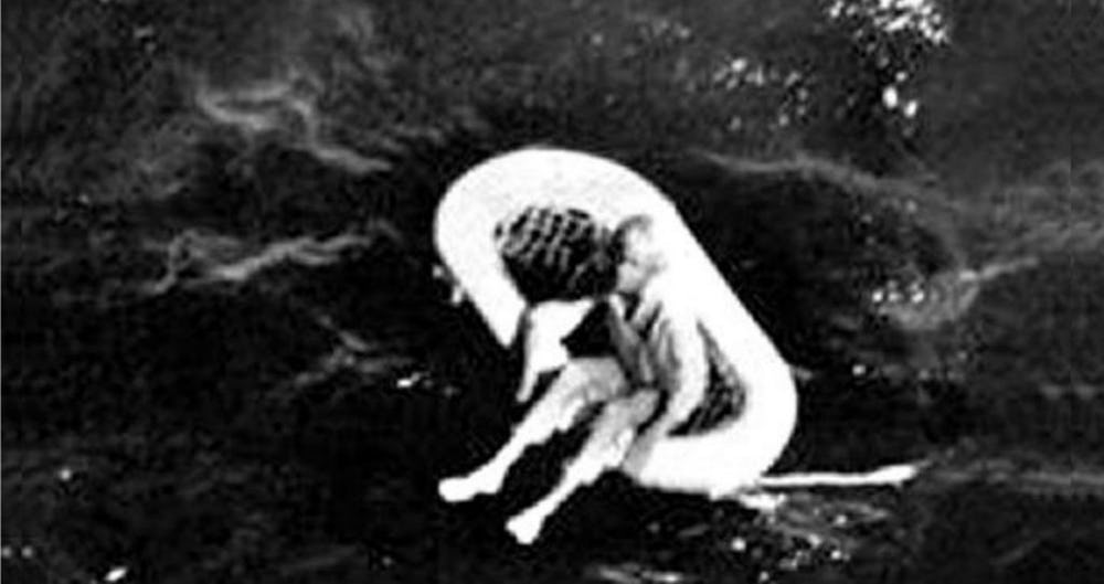 Путешествие на яхте всей семьёй, убаюкивающий шёпот волн, ласковые солнечные лучи, гармония и умиротворение – можно ли придумать отдых лучше?-5