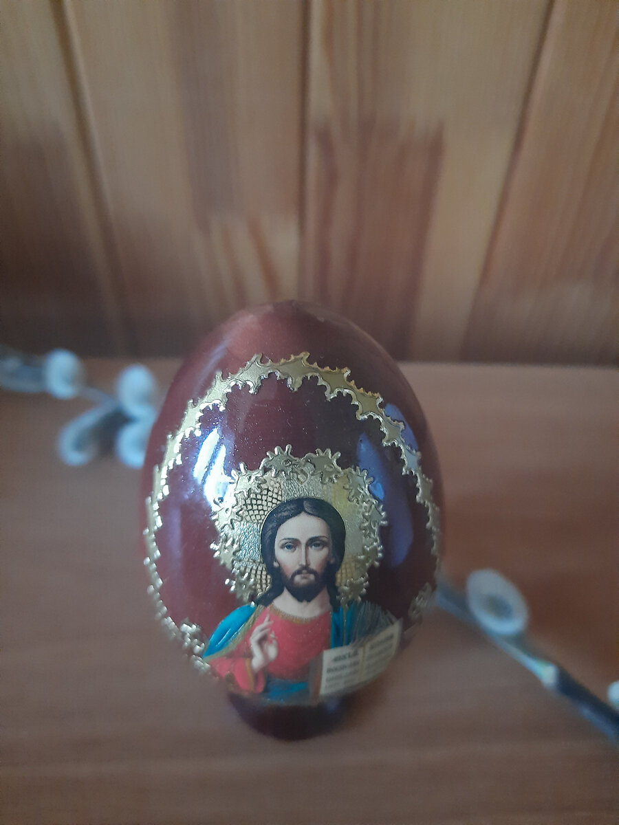 Пасхальное яйцо и верба (купила недавно)