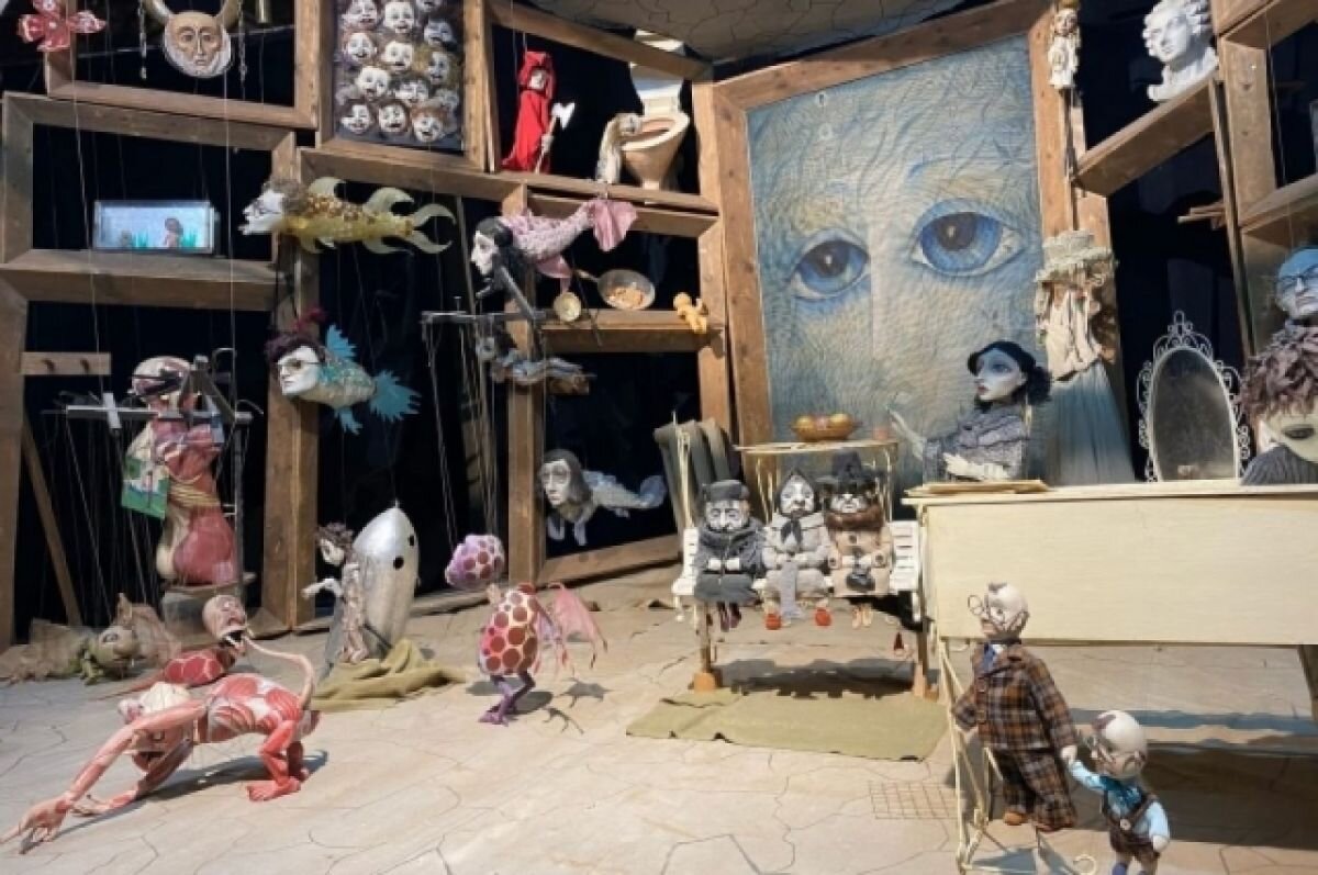    Необычный музей и мастерские. В Воронеже прошла экскурсия по театру кукол