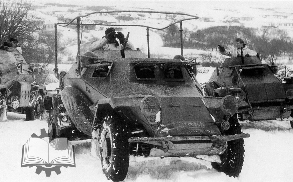 Sd.kfz.223 и его собратья. Из этой троицы радиостанция была только у leichter Panzerspähwagen (Fu).