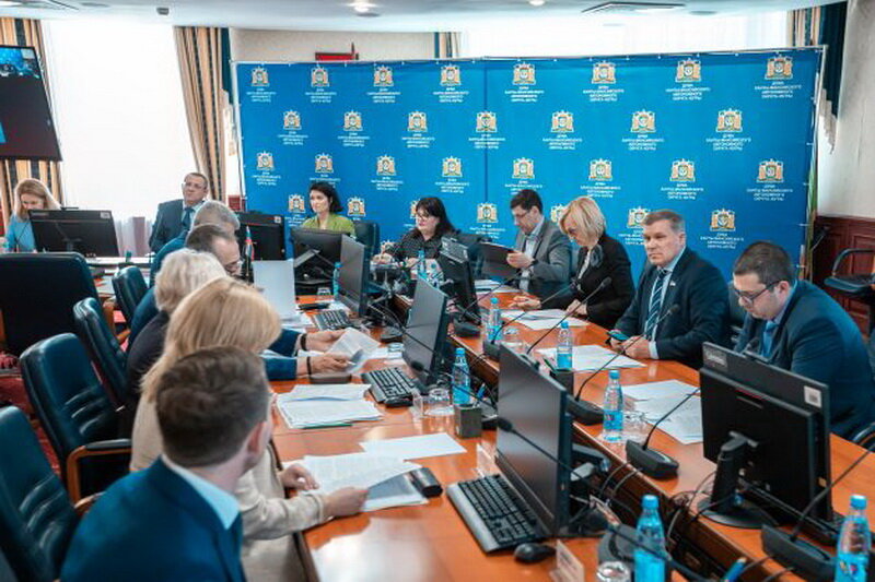    Инициативу Югры бесплатно обеспечивать лекарствами людей с редкими заболеваниями рассмотрели в Госдуме