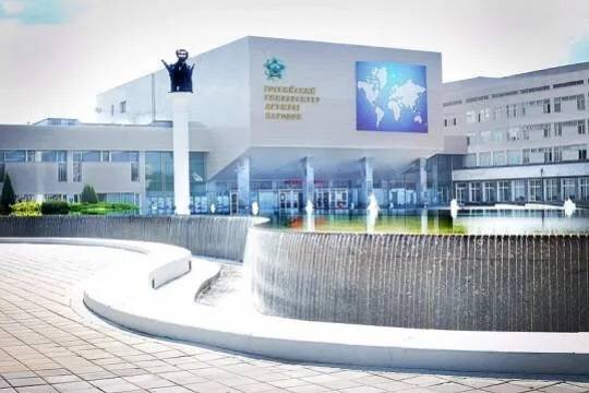    На фоне скандала с украинским флагом в РУДН сменился проректор