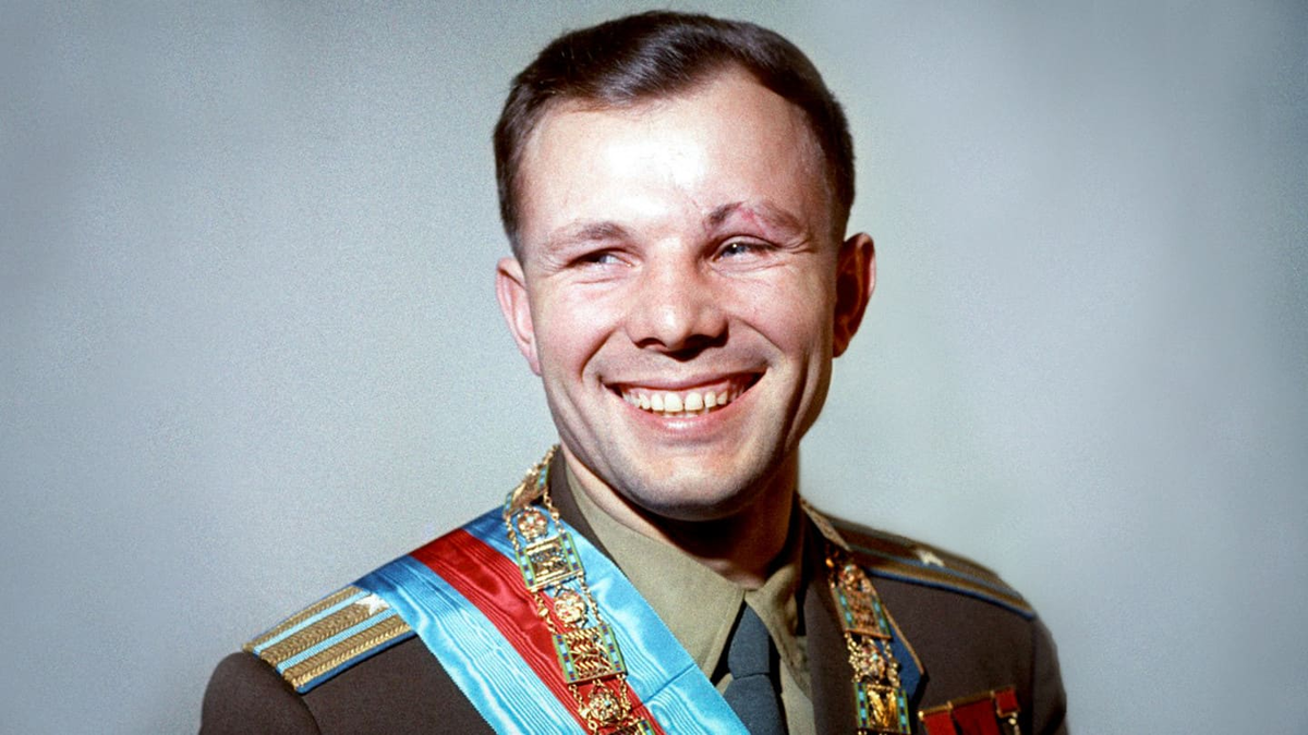 Весь мир до сих пор помнит знаменитую гагаринскую улыбку