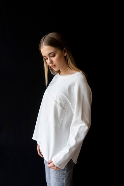 Джемпер с карманами 