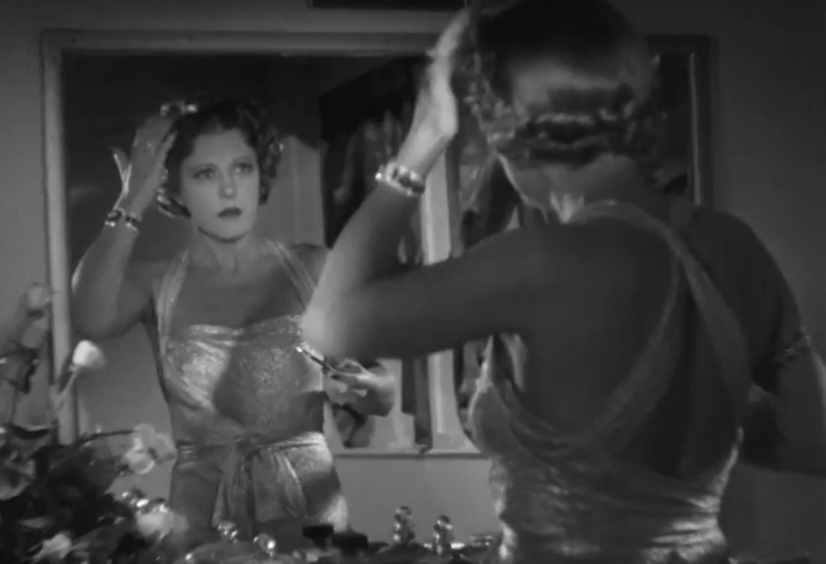 Рут Чаттертон блестяще сыграла роль молодящейся женщины в экранизации романа Синклера Льюиса "Додсворт"