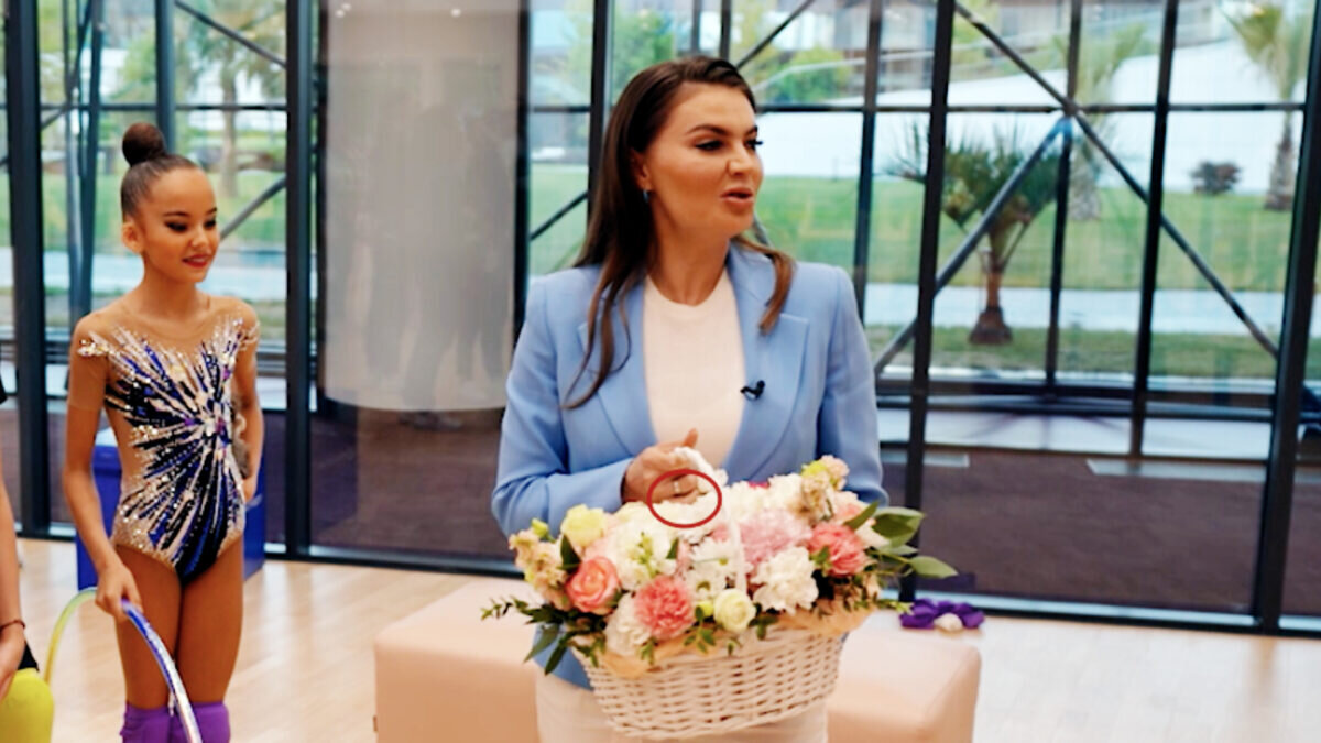      Алина Кабаева. Фото: PrtScr — skygrace.ru Александр Сафронов