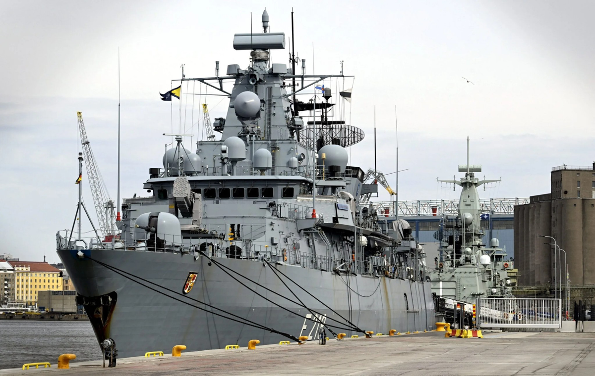 НАТО неуклонно усиливает контроль над Балтийским морем — важнейшими морскими воротами для российского флота, имеющего базы под Санкт-Петербургом и в сильно милитаризованном Калининградском эксклаве | Heikki Saukkomaa/AFP via Getty images