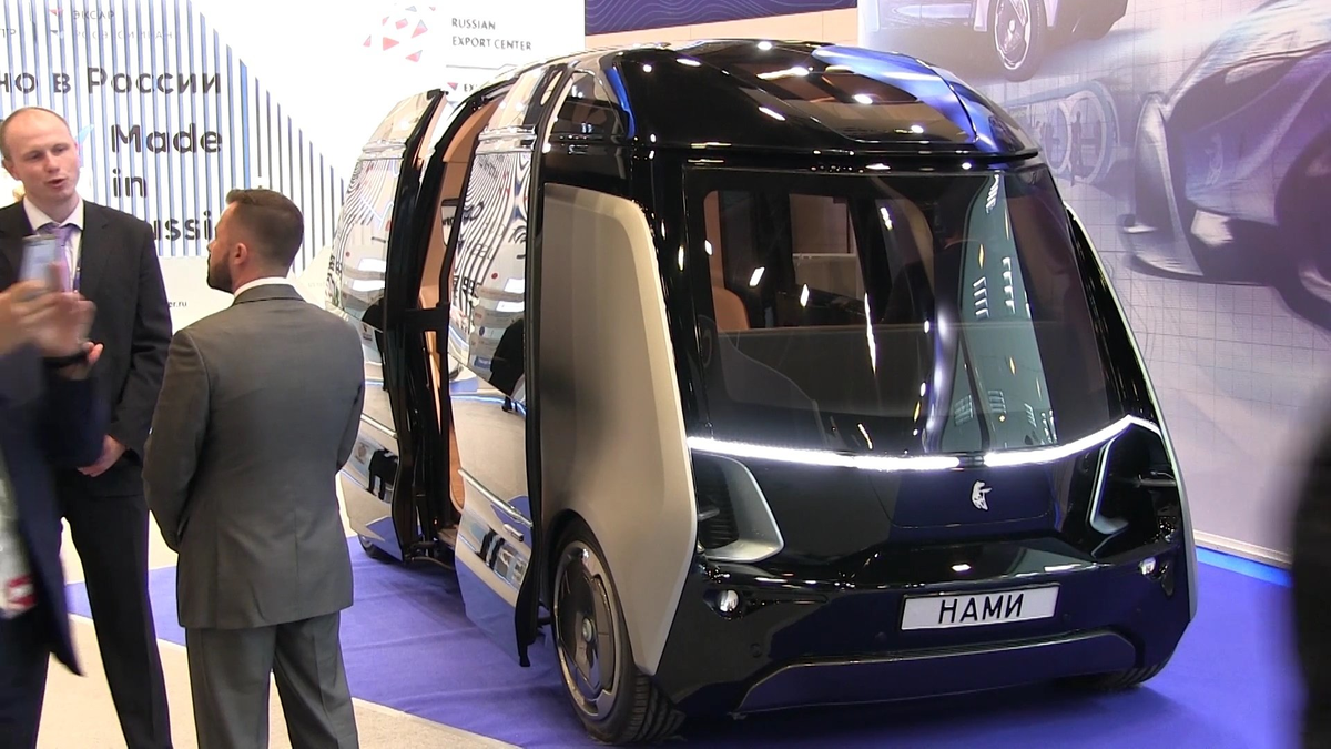 Есть 2030 год. КАМАЗ 2030 года. Беспилотные автомобили в России. Беспилотные транспортные средства. Беспилотныемышины в России