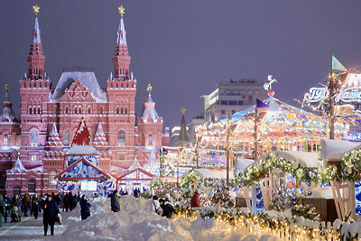    Новогодняя ярмарка на Красной площади ©Е. Самарина Сайт мэра Москвы