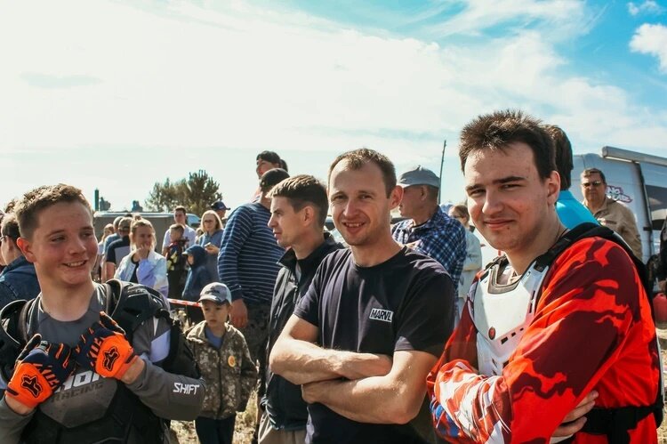 Участники мотосекции, фото Игоря Лапина 