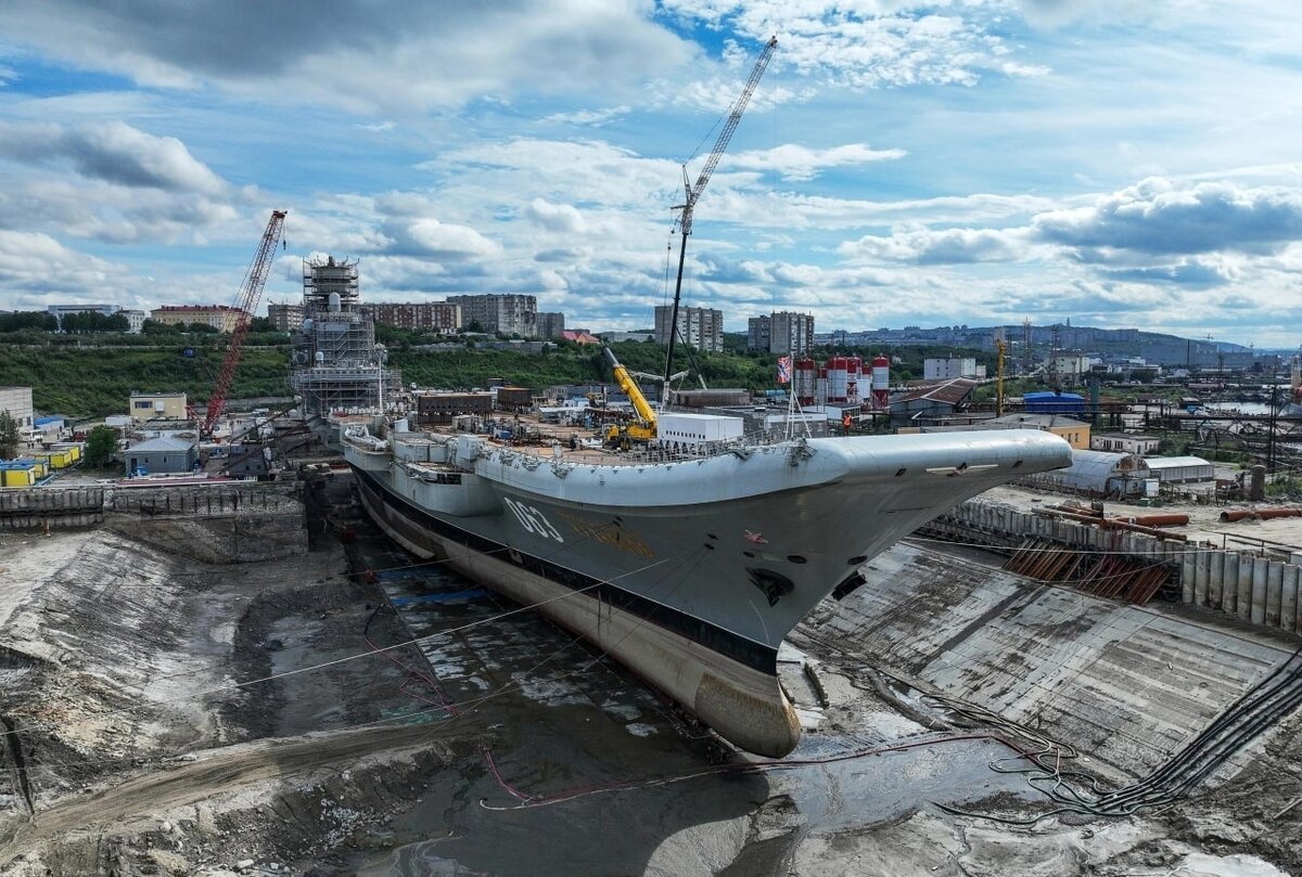 фото внутри адмирала кузнецова