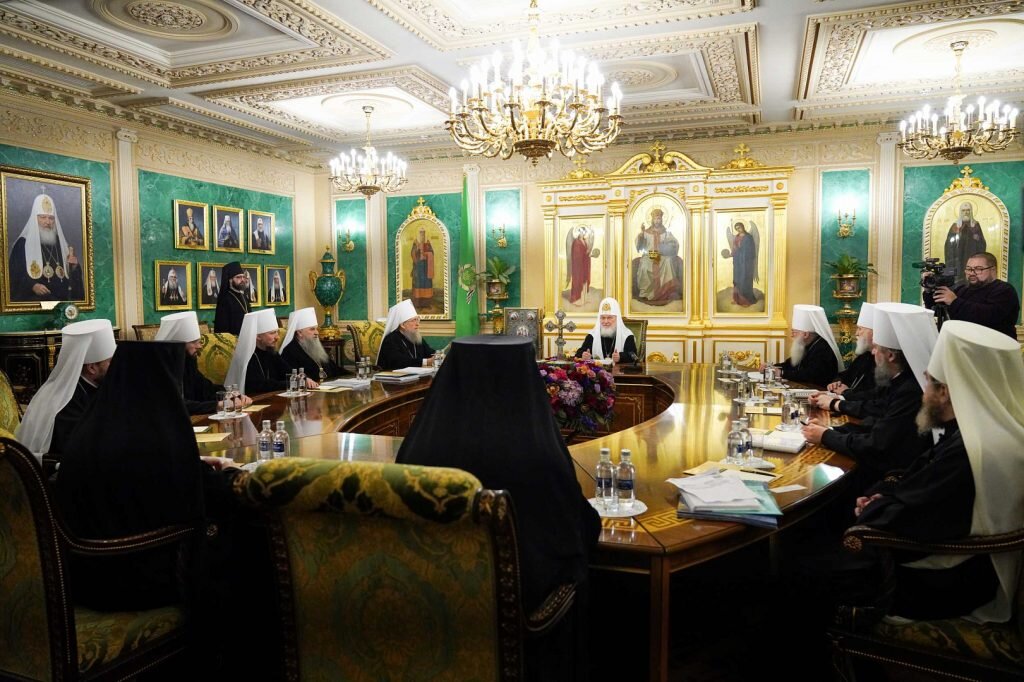  Заседание Священного Синода patriarchia.ru