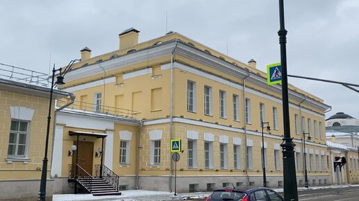 На Хитровку по Солянке и Певческому, а потом в Петропавловский храм и кое-что еще!